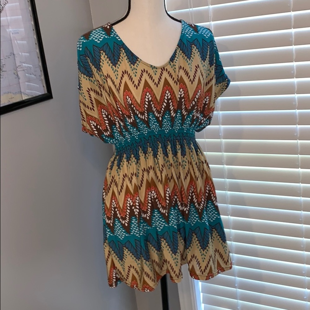 Beautiful Tunic Top with tie back